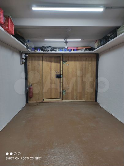 Гараж, 18 м²