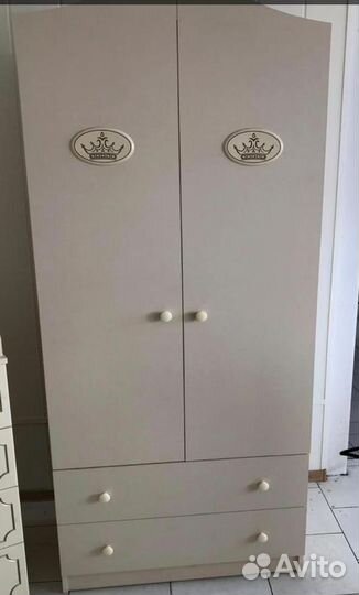 Шкаф детский двухсекционный