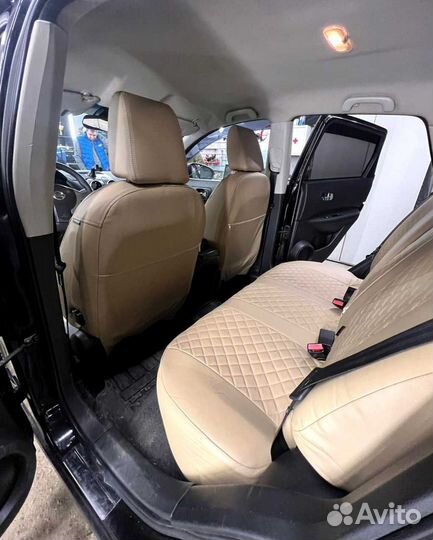 Автомобильные чехлы Nissan Qashqai l