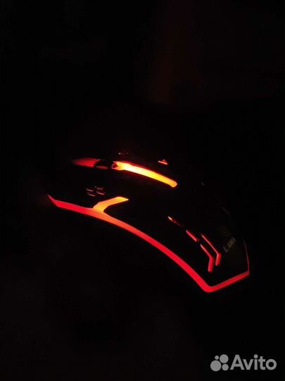 Игровая компьютерная мышь с RGB подсветкой