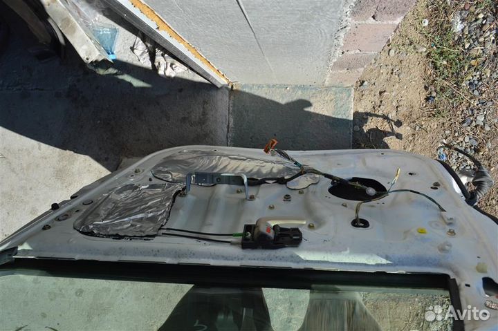 Дверь передняя правая Toyota Vista Ardeo (sv50) 1