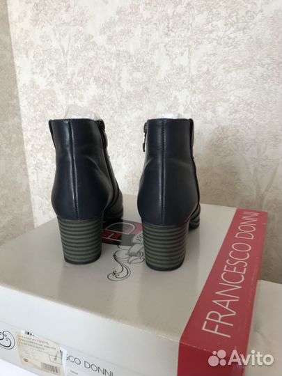 Ботильоны кожаные женские