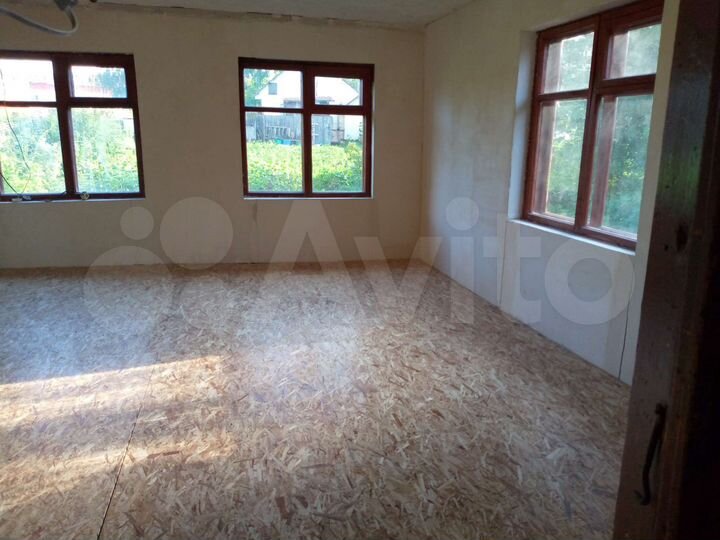 Дом 25 м² на участке 10 сот.