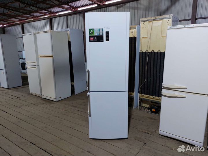 Холодильник бу Hotpoint-Ariston ecft1813.06