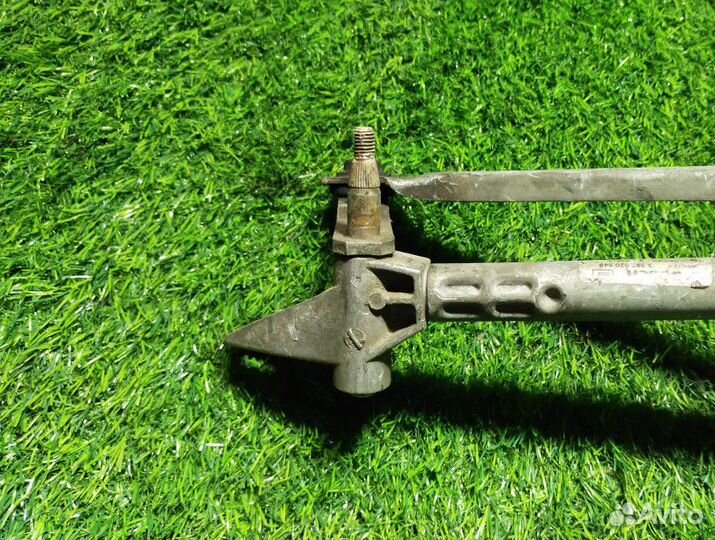 Трапеция дворников на Mercedes-Benz W211