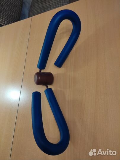 Тренажёр эспандер новый