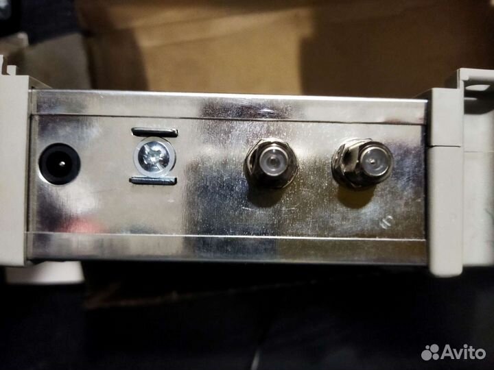 Антенный усилитель terra MA024