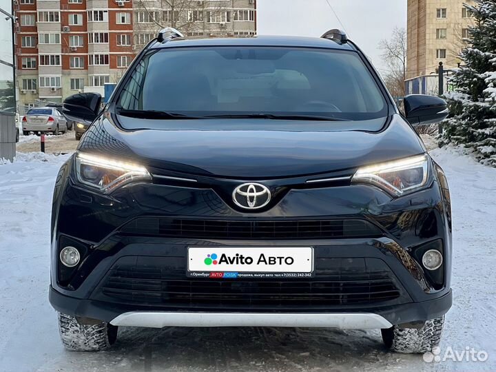 Toyota RAV4 2.2 AT, 2018, 87 268 км