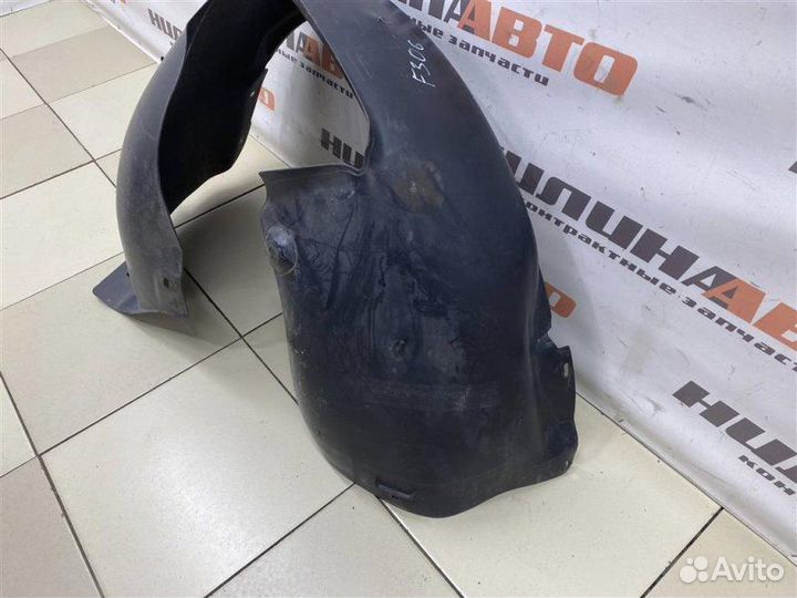 Подкрылок передний левый Volkswagen Golf 6 хэтчбек