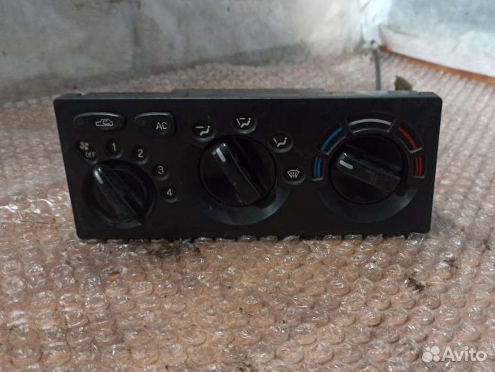 Блок управления печкой Daewoo Nexia