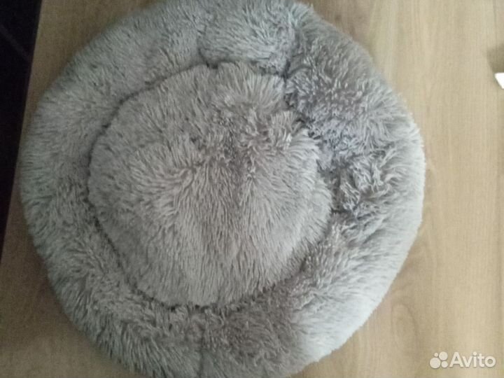 Лежанка для кошек