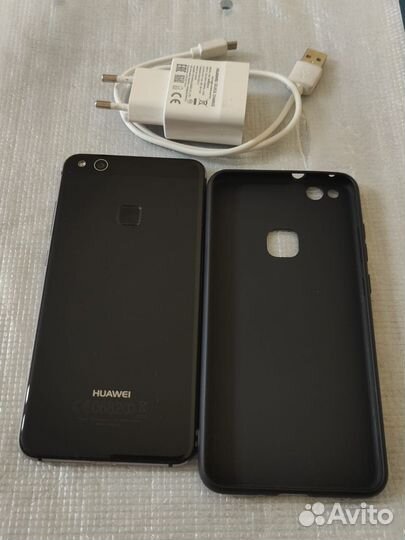 HUAWEI P10 Lite, 3/32 ГБ