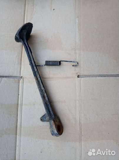 Центральная подножка Иж