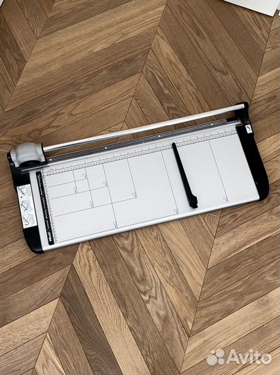 Дисковый резак для бумаги KW-trio A2/12 670 мм