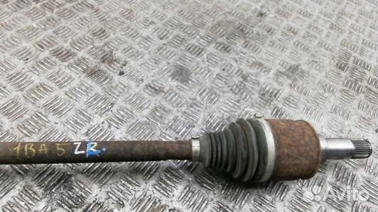 Привод задний левый jeep grand cherokee WK2 (1BA05