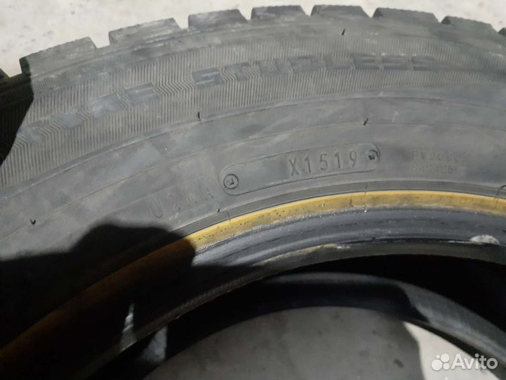 Dunlop Winter Maxx 205/65 R16 и 205/65 R16 95T