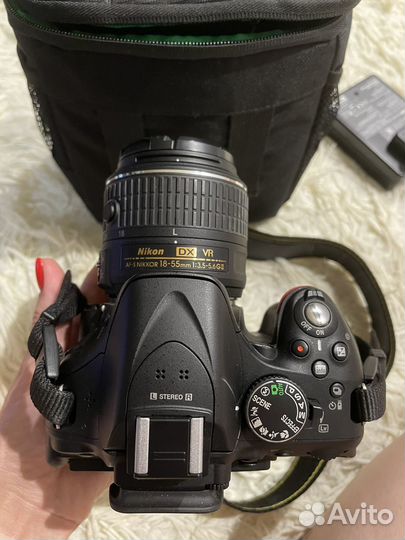 Зеркальный фотоаппарат