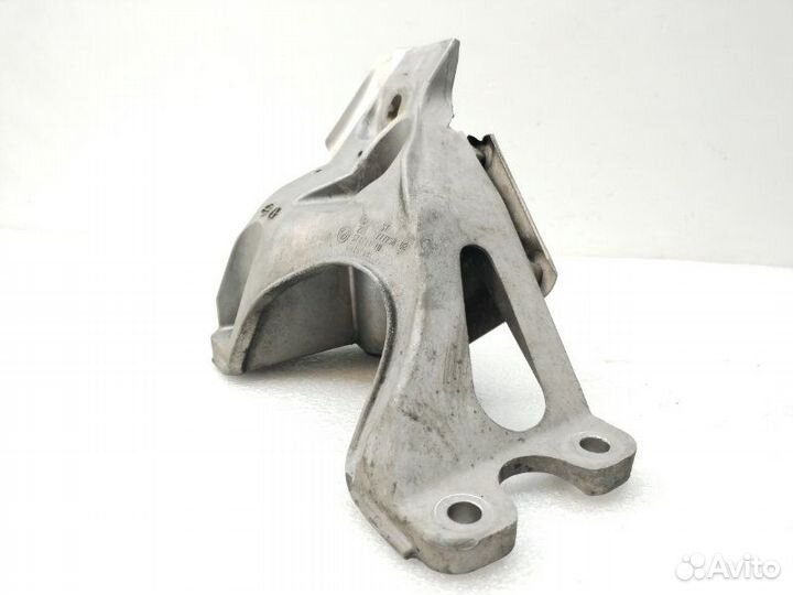 Кронштейн двигателя правый Bmw X5 E70 3.0 2007