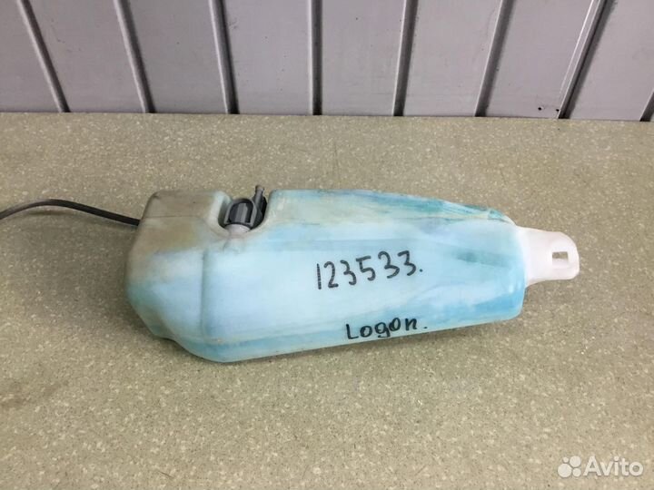 Бачок омывателя лобового стекла Renault Logan 2005
