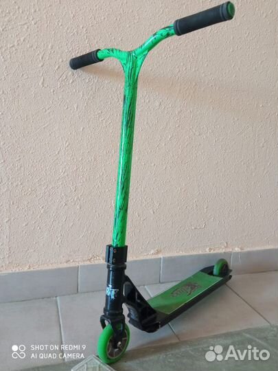 Трюковой самокат Grit Fluxx