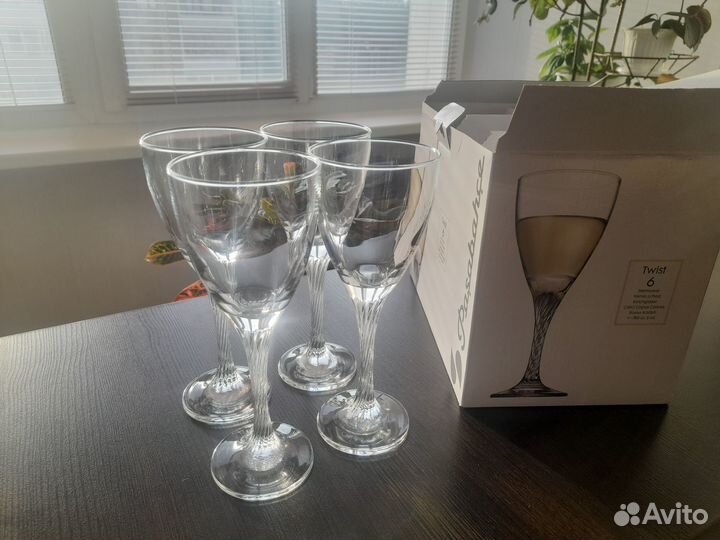 Бокалы для вина