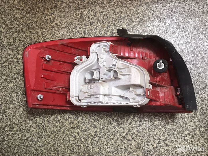 Фонарь задний наружный правый ауди A3 купэ