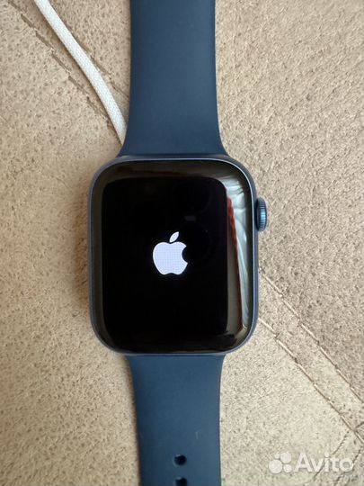 Часы apple watch 7 45 mm бу
