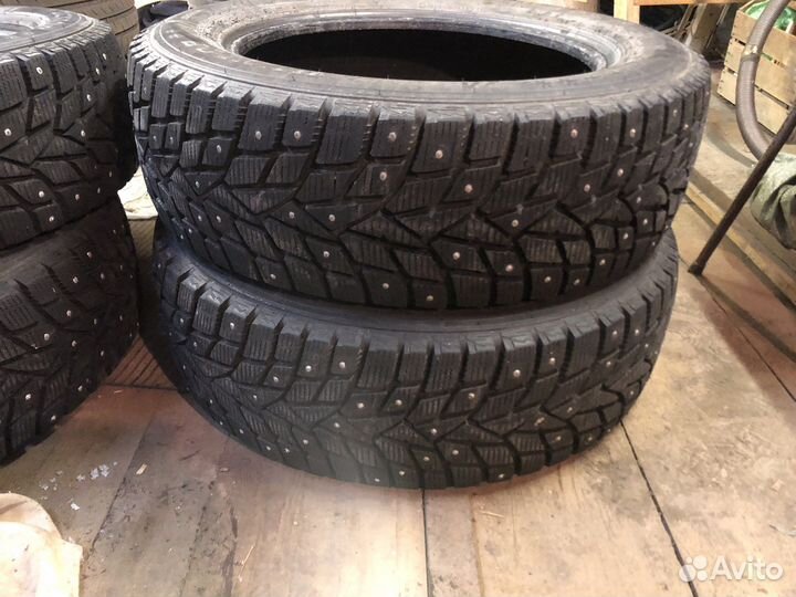 Dunlop Grandtrek Ice 02 225/60 R18 104T