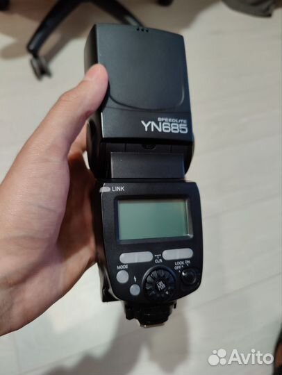 Вспышка yongnuo 685 canon