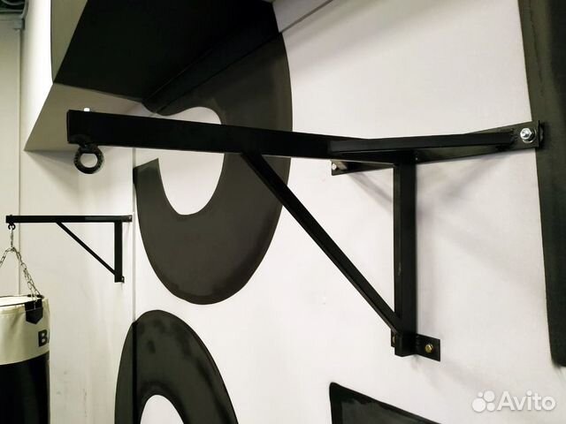 Кронштейн для боксерской груши настенный