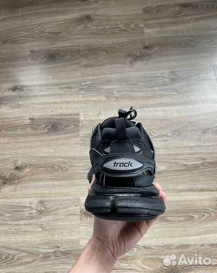Balenciaga Track 1 Оригинал