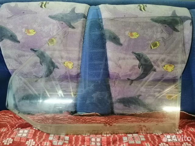 Стекло водительской двери на Volkswagen T4,T5