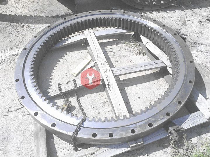 Опорно-поворотный круг Hitachi EX350LCH-5 9166468