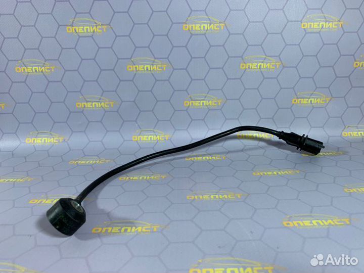 Датчик детонации Opel Vectra B Z18XE