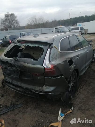 В разборе Volvo XC60 2018 г.в. Вольво хс60 2.0
