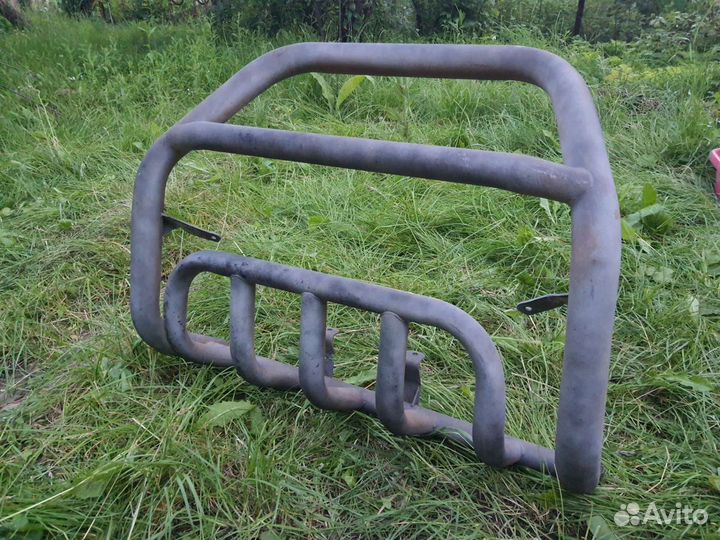 Кенгурятник на chevrolet ниву (дорестайлинговая)