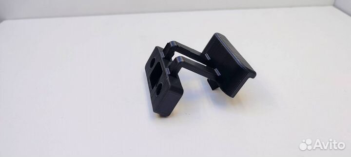 Geely Emgrand EC7 Защёлки подлокотника