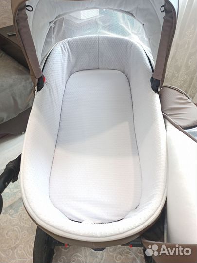 Коляска Tutis Viva Life 2 в 1