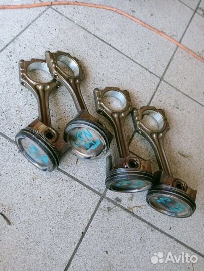 Поршень с шатуном Volkswagen Polo 5 cfna 2013