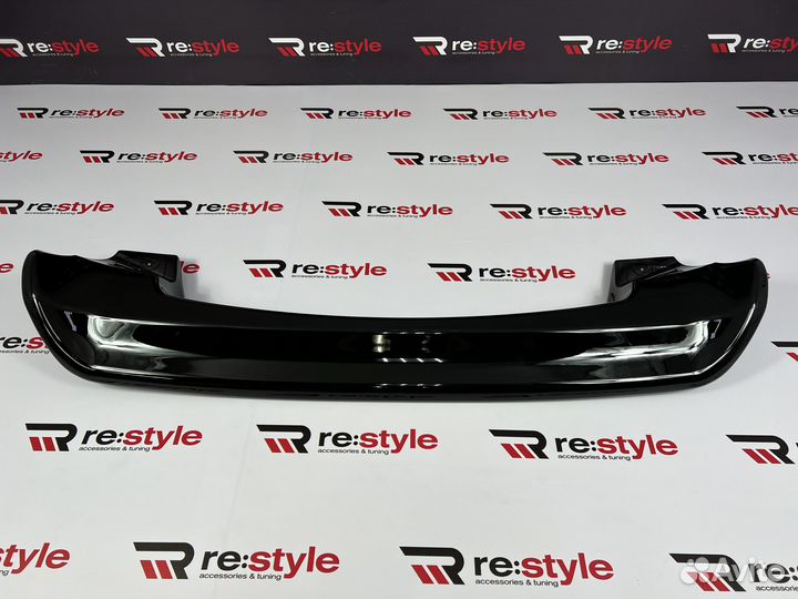 Спойлер Наверх Toyota Land Cruiser 200 Черный