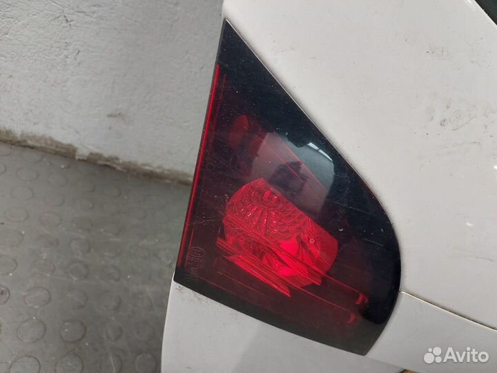 Крышка багажника Citroen DS4