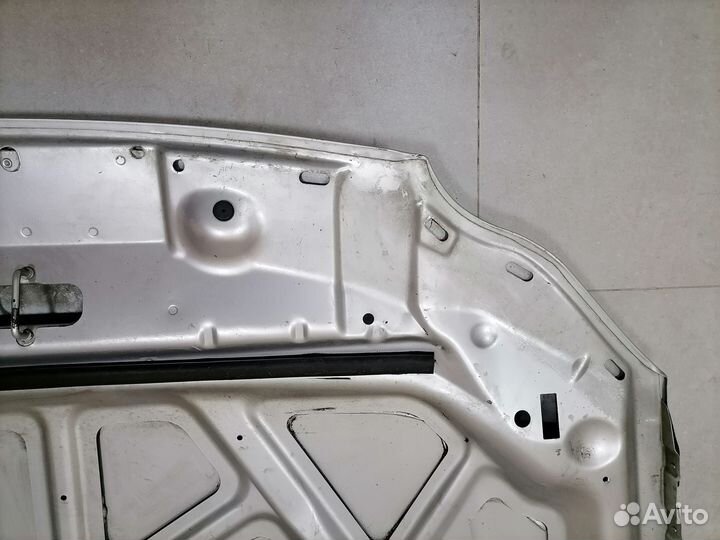 Капот Chrysler Concorde II (1998–2004)