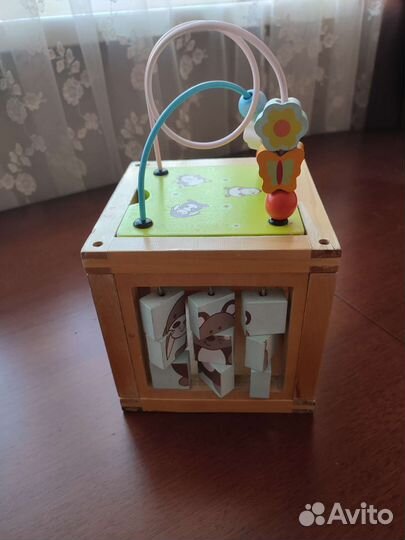 Развивающая игрушка