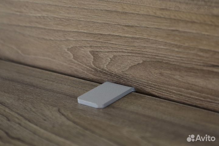 Офисная мебель для персонала Metal system style