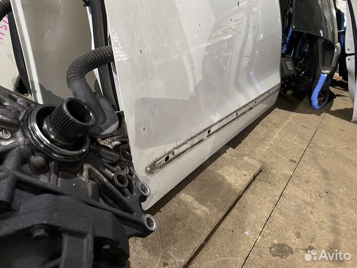 Дверь передняя левая Nissan Teana J32