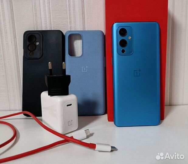 OnePlus 9, 8/128 ГБ