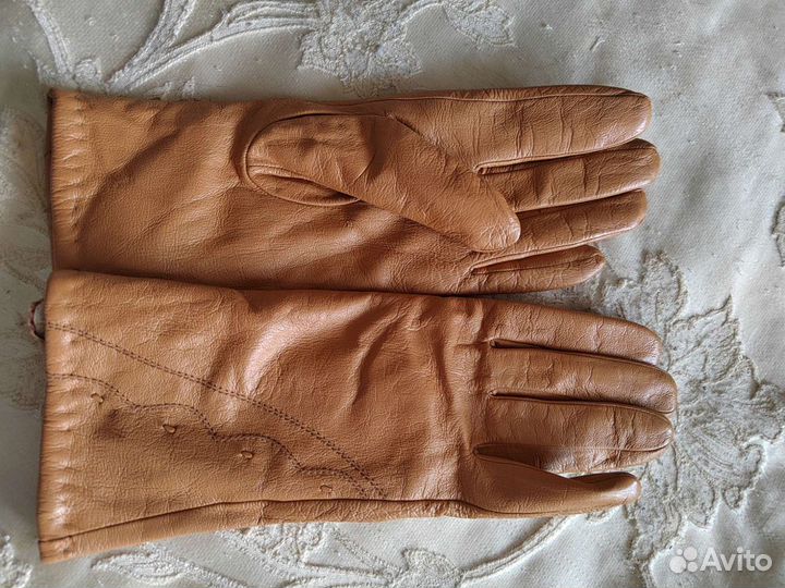 Перчатки кожаные женские