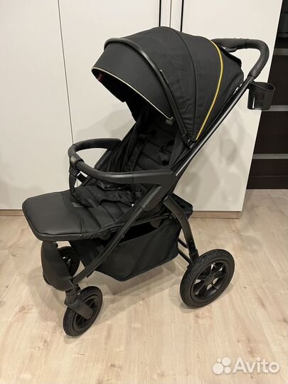 Коляска новая Baby care venga надувные колеса