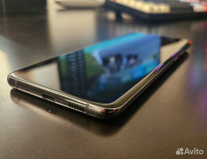 Samsung Galaxy S20+, 8/128 ГБ
