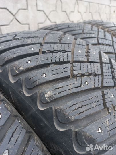Goodyear Ultragrip Ice Arctic 205/55 R16